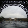 La torre Eiffel enmarcando el Palais