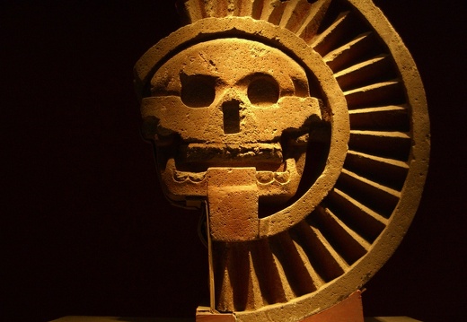 Figura Azteca (3161 visitas) Figura Azteca Figura Azteca