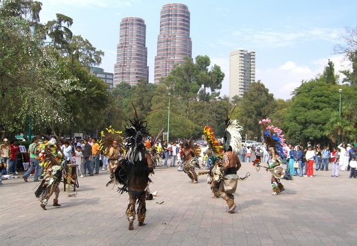 Voladores Totonac (2478 visitas) Voladores Totonac Voladores Totonac