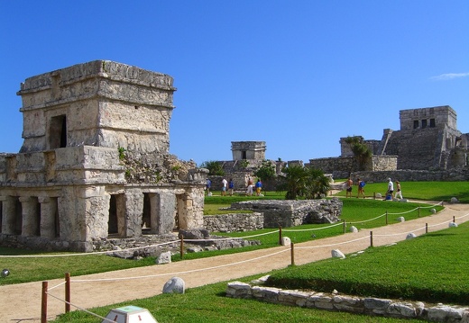 Palacio (2344 visitas) Otro punto de vista más del Palacio Palacio