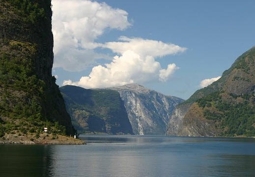 Aurlandsfjorden (1777 visitas) Aurlandsfjorden Aurlandsfjorden