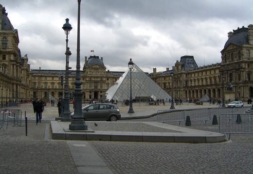 Louvre (2284 visitas) Louvre Louvre