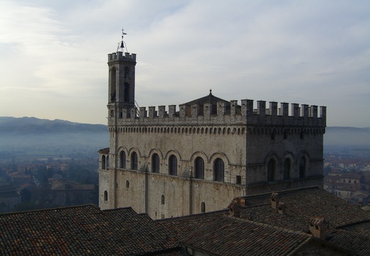 Palacio del cónsul (1854 visitas) Palacio del cónsul. Palazzo dei Consoli Palacio del cónsul