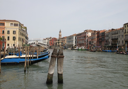 Entorno de Rialto (1507 visitas) El Gran Canal de Venecia a la altura del puente de Rialto Entorno de Rialto